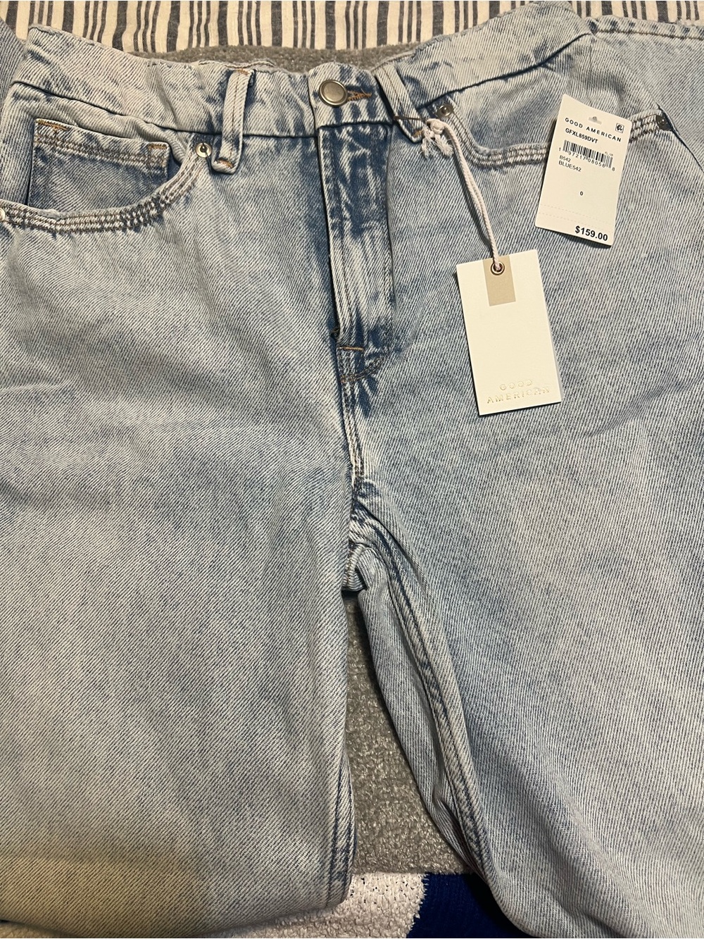 Good American Mid-Rise Relaxed Fit Jeans